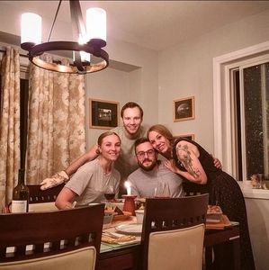 Meet your Posher, Holly